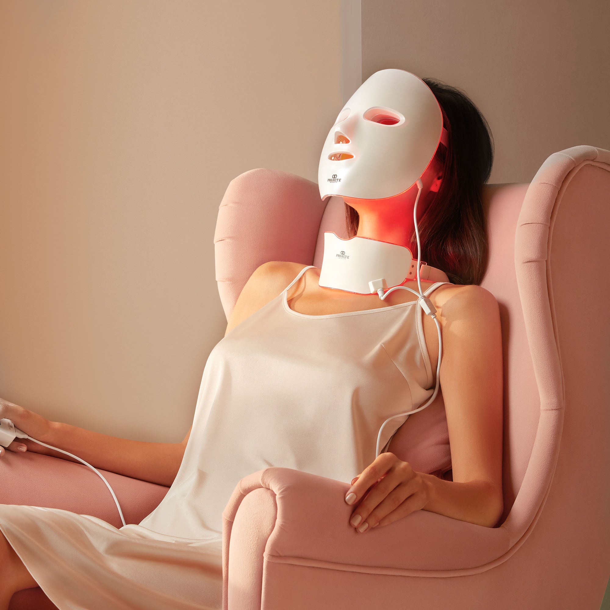 LightAura Plus | LED Face & Neck Mask - Project E Beauty